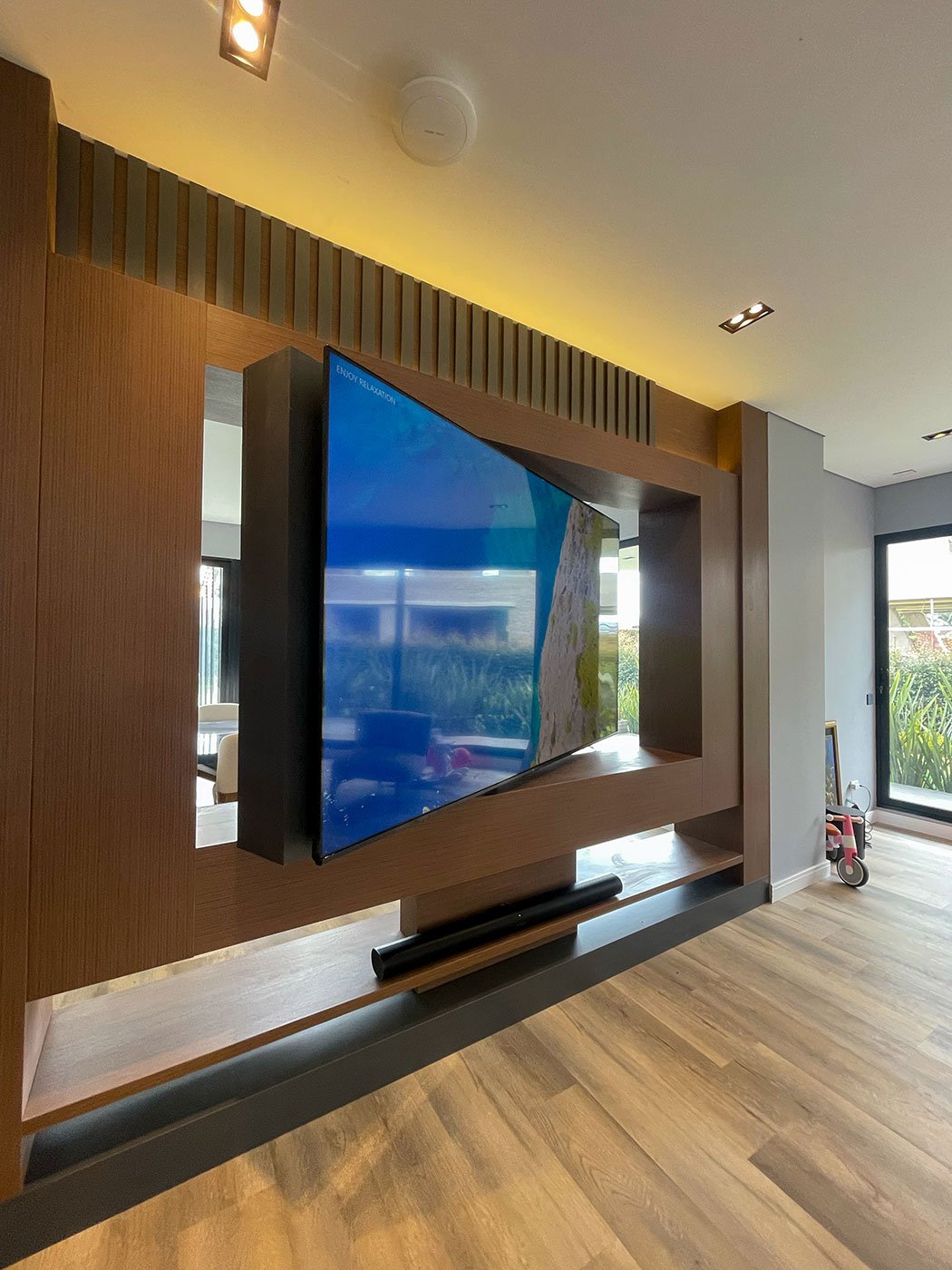 soporte-de-televisor-con-giro-de-180-grados